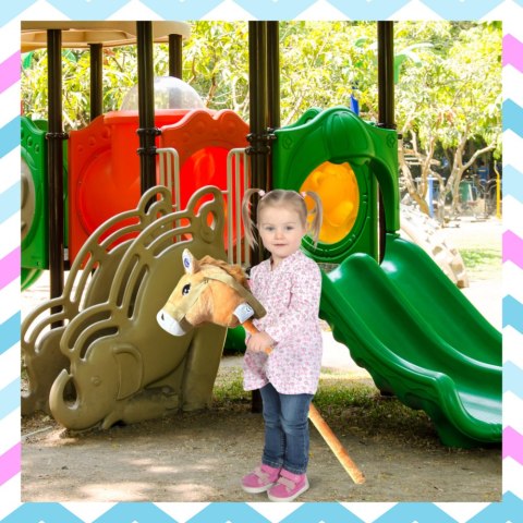 Pluszowa Głowa Konia na Kiju Hobby Horse – Jasnobrązowa Dźwięk Pluszowa Głowa Konia na Kiju Hobby Horse – Jasnobrązowa Dźwięk