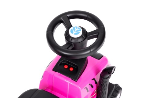 Traktor Jeździk New Holland z przyczepką i Akcesoriami Różowy Traktor Jeździk New Holland z przyczepką i Akcesoriami Różowy