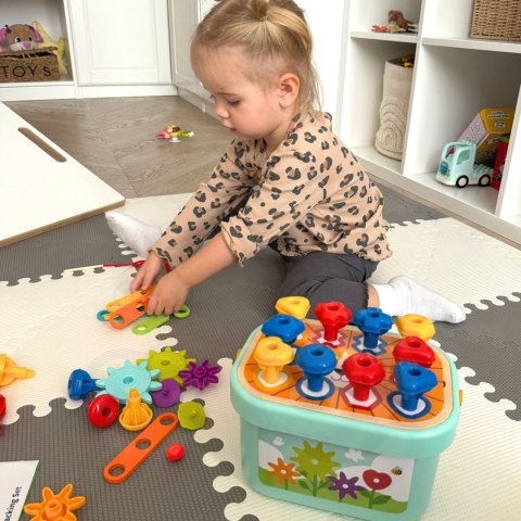 Drewniany Motoryczny Box WOOPIE GREEN Montessori – Zabawka Edukacyjna 12w1 Drewniany Motoryczny Box WOOPIE GREEN Montessori – Zabawka Edukacyjna 12w1