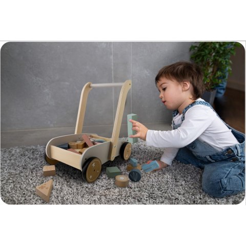 Drewniany chodzik pchacz Nukido – z klockami edukacyjnymi dla dzieci Drewniany chodzik pchacz Nukido – z klockami edukacyjnymi dla dzieci