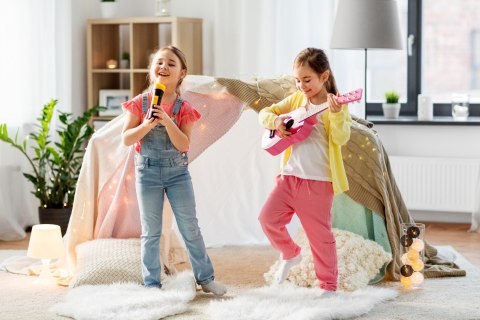 Gitara Drewniana Dla Dzieci ECOTOYS – 6 Strun, Strojenie, Kostka
