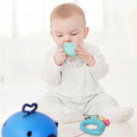 Zestaw Grzechotek Gryzaków Walizka Wieloryb 10 Elementów Suszarki Dla Niemowląt