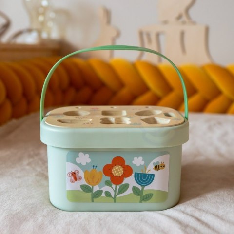 Drewniany sorter edukacyjny 7w1 Tooky Toy box ogród układanka