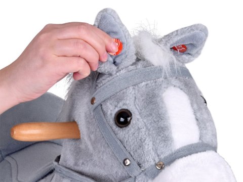 Konik Na Biegunach Szary Z Dźwiękiem I Ruchomym Ogonem