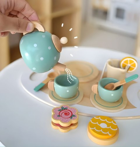 Drewniany Zestaw Do Herbaty Ze Słodyczami ECOTOYS – 27 Elementów