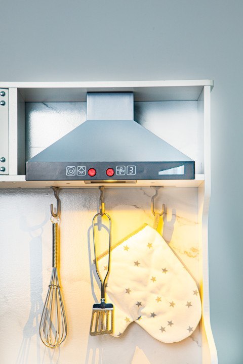 Kuchnia Dla Dzieci ECOTOYS Z Dźwiękiem I Światłem – Piekarnik, Okap, Akcesoria