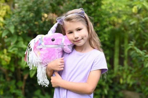 Hobby Horse Lila Jednorożec na Patyku z Dźwiękiem Konik Różowy 85 cm