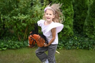 Hobby Horse Gniadek Koń na Patyku z Dźwiękiem Pluszowy Konik 70 cm