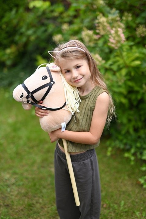 Hobby Horse Izabelek Koń na Patyku Pluszowy Konik Hobby Horsing 70 cm